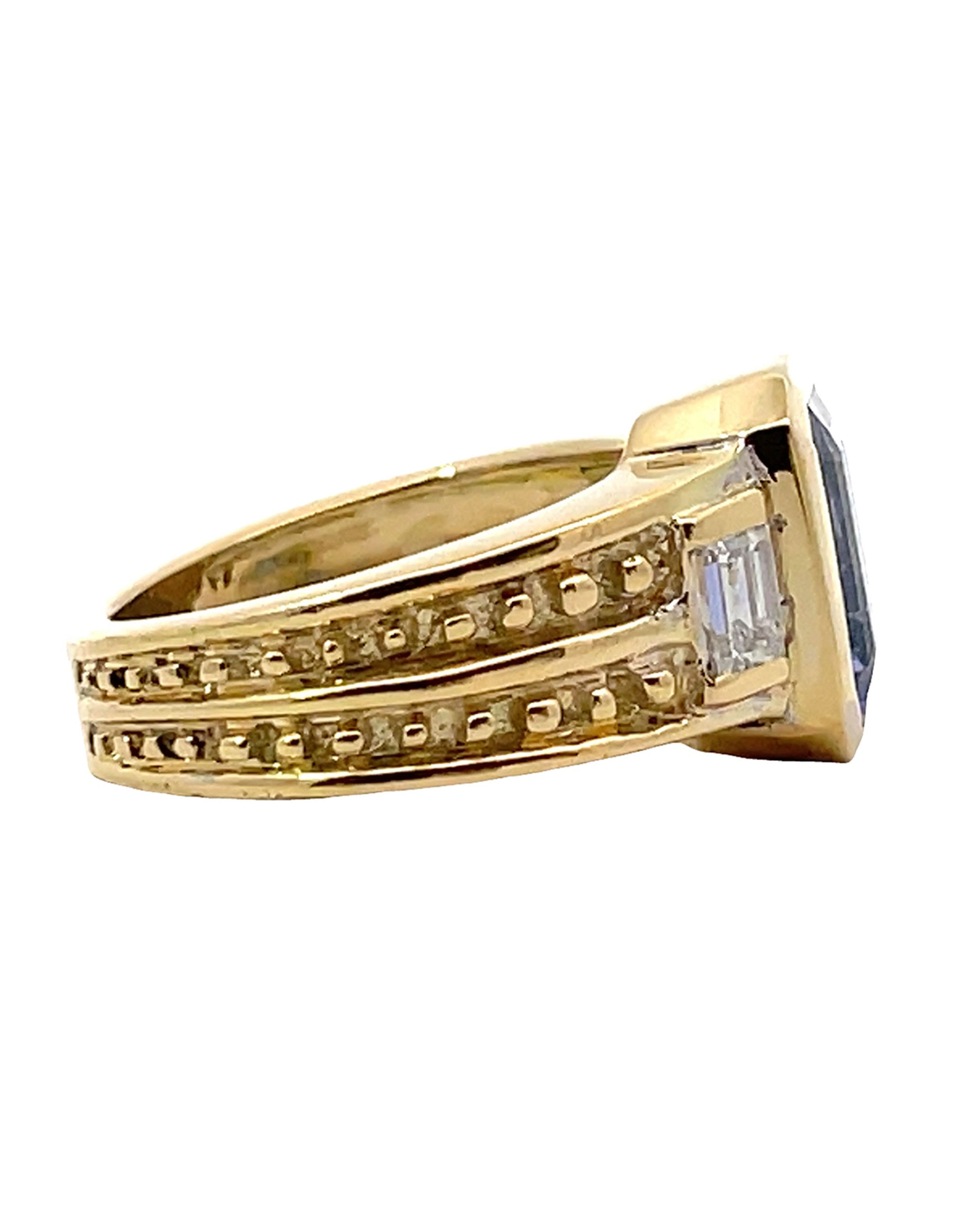 18K Yellow Gold Ring with Tanzanite & Diamond