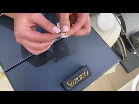 Simon G. NR468 Engagement Ring / Wedding Band Set