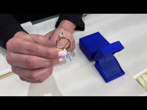 Tacori 2620 RDMDP Dantela Yellow Gold Engagement Ring